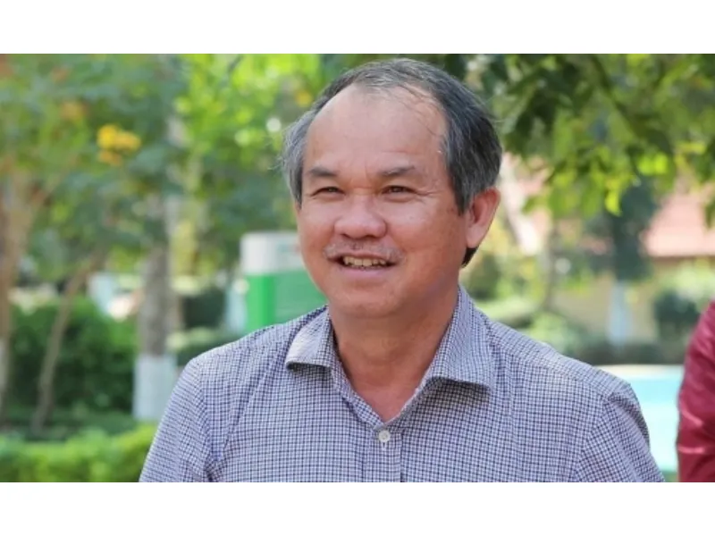 Đoàn Nguyên Đức – Bầu Đức
