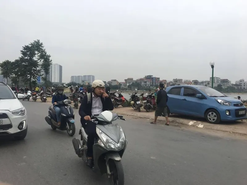 Phát hiện thi thể nổi ở hồ Định Công