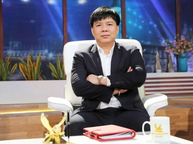 shark thuy la ai 2